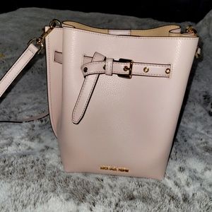 BLUSH PINK 🥰 AUTHENTIC MK BUCKET BAG NWOT